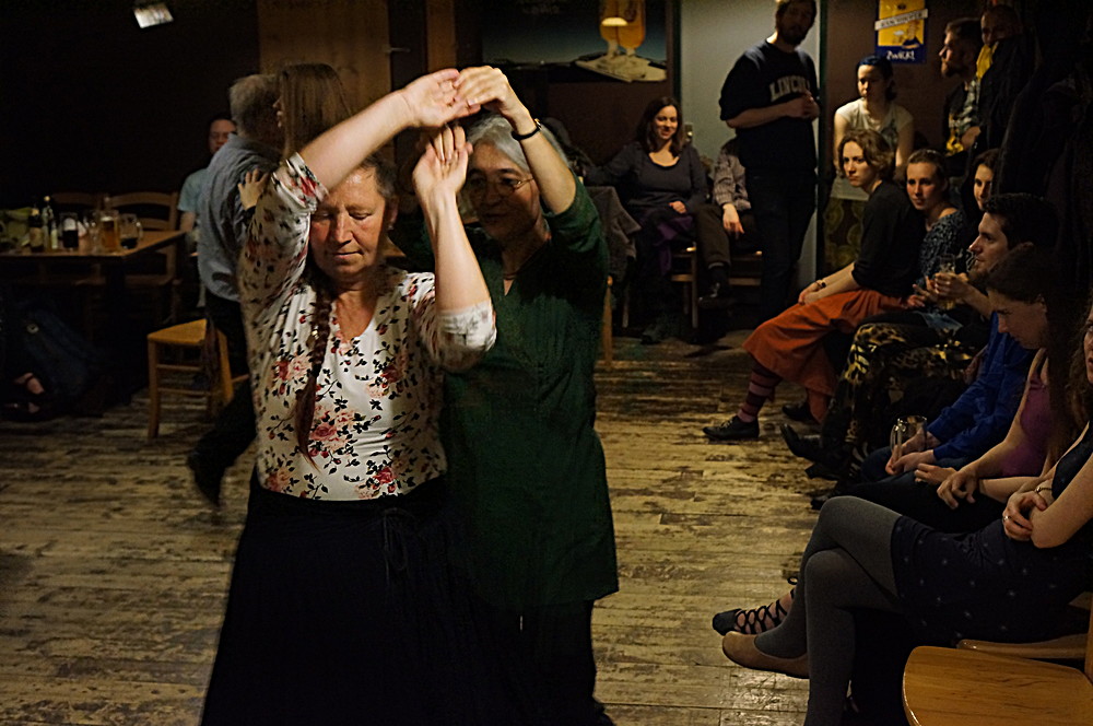 TRIO WHA + Lucie Wagner - Balfolk-Tanztaverne mit Session für Eulenspiel am 07.04.2017