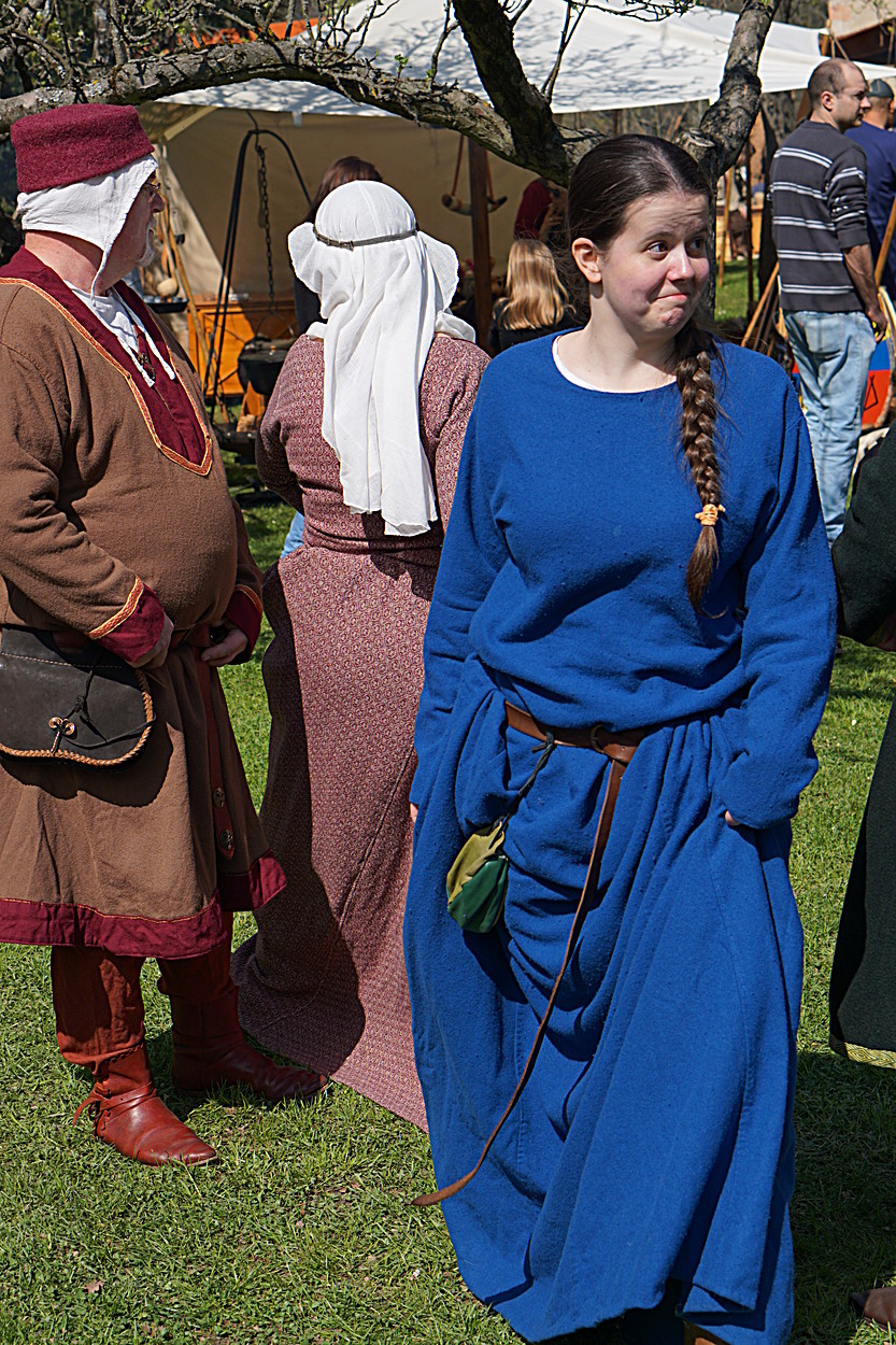 2017-04-09: Eulenspiels Spezialtanzgruppe SPEZZATO bei Auftritt auf Schloss Gloggnitz