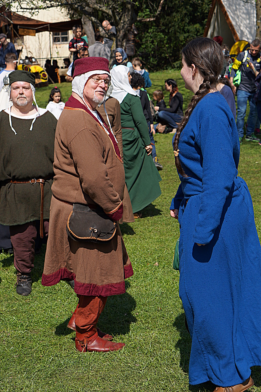 2017-04-09: Eulenspiels Spezialtanzgruppe SPEZZATO bei Auftritt auf Schloss Gloggnitz