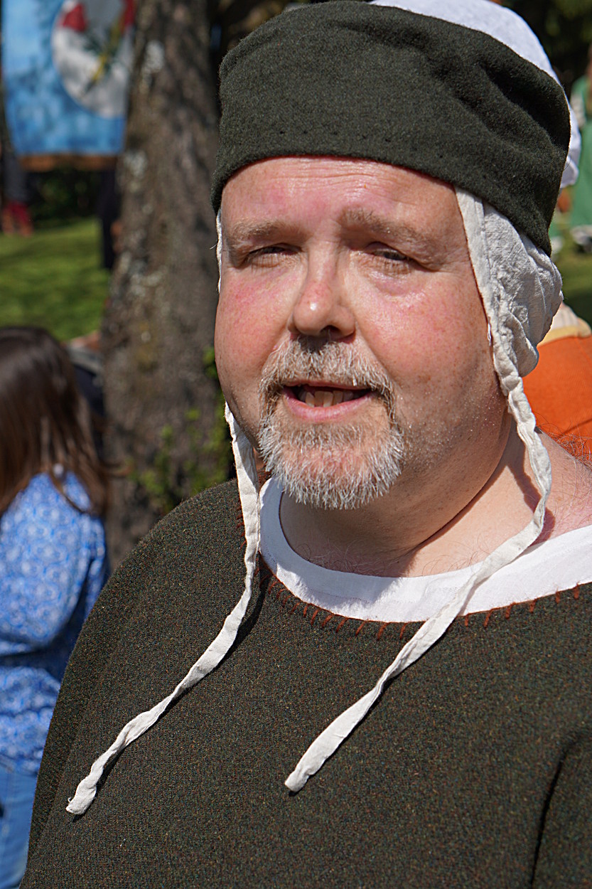 2017-04-09: Eulenspiels Spezialtanzgruppe SPEZZATO bei Auftritt auf Schloss Gloggnitz