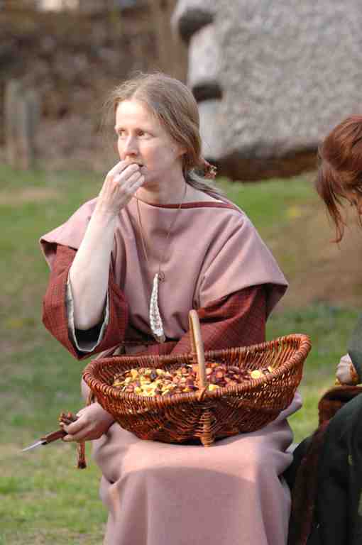 2010-04-04 Ostara im Germanengehöft Elsarn