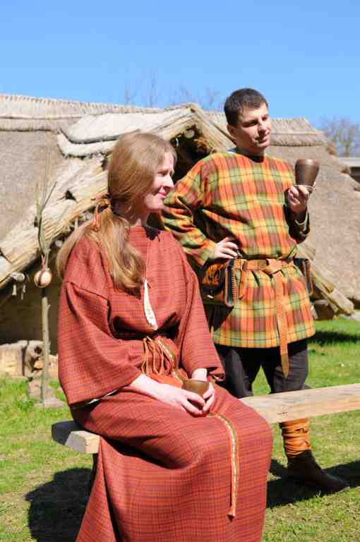 2010-04-04 Ostara im Germanengehöft Elsarn